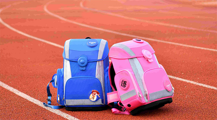 护脊书包生产厂家,书包定制,书包生产厂家,书包订做,书包工厂