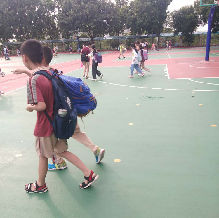 书包生产厂家,书包代加工,书包定制,书包工厂,护脊书包定制