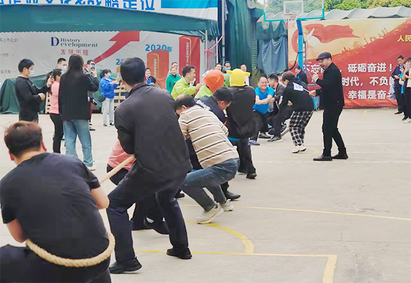 豪门国际科技2022年春季拔河比赛