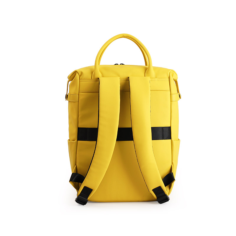 休闲双肩背包订制|东莞背包订制厂家