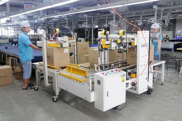 广东双肩包厂家