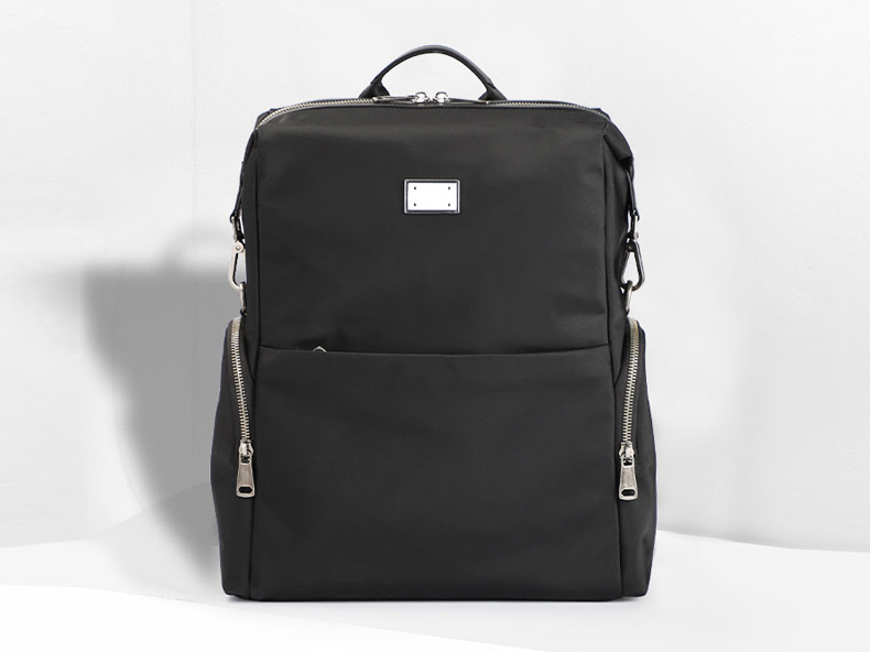 背包定制  背包工厂  定制背包厂.jpg