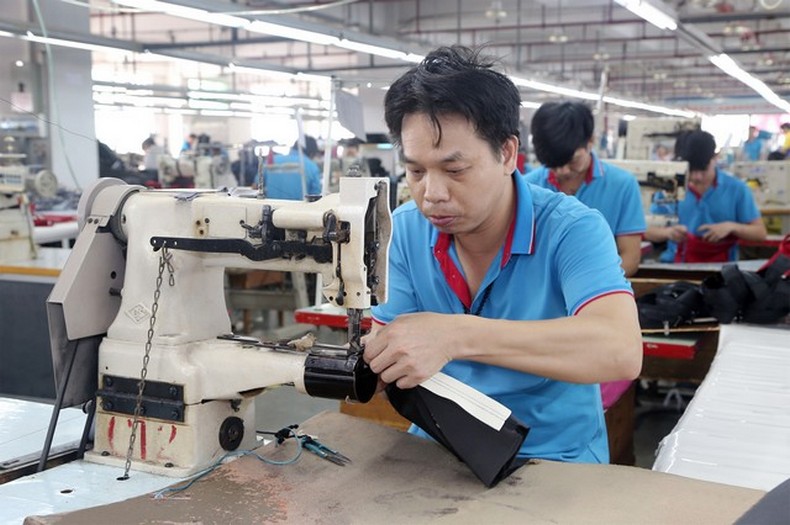 背包定制,背包车间