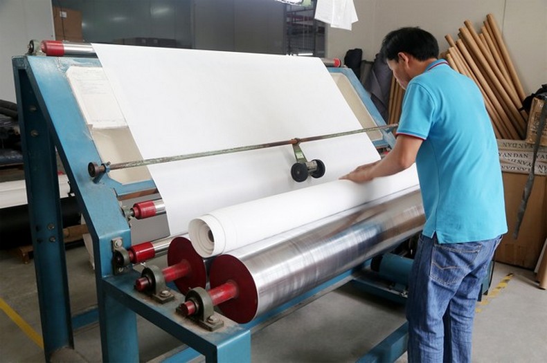 东莞双肩包厂家生产工艺