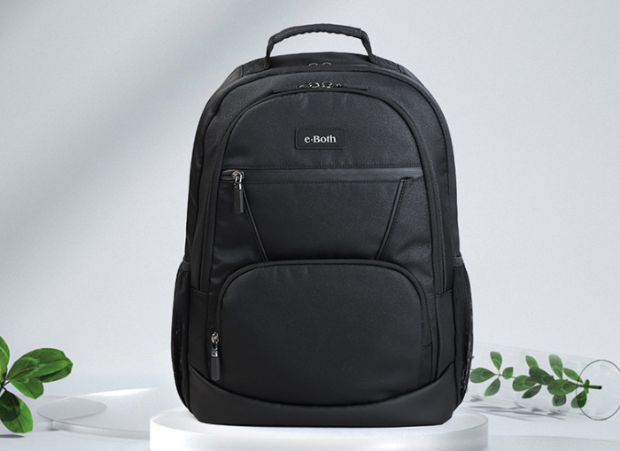 书包双肩包厂家.png