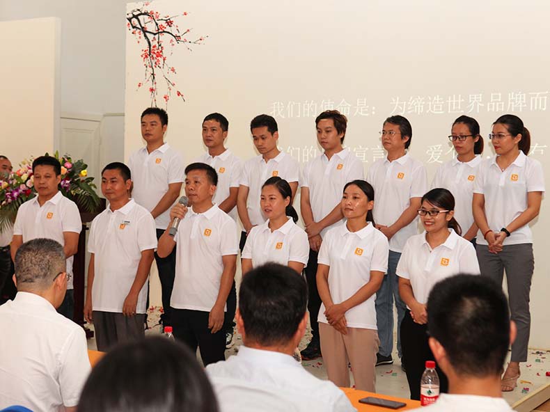 东莞双肩包生产厂家-不负信任
