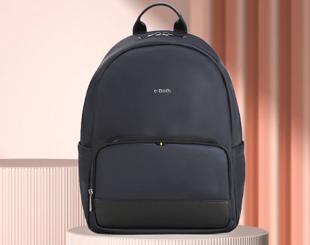 豪门国际定制科技背包：专属随行，智享每程