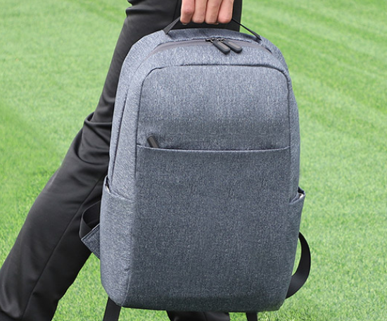 豪门国际科技旅行背包定制，匠心铸品质